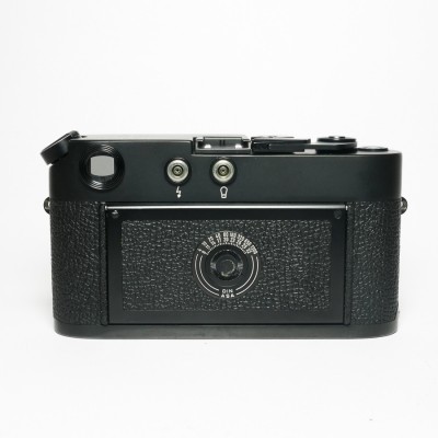 Leica M6, black  Leica Camera Online Store UK