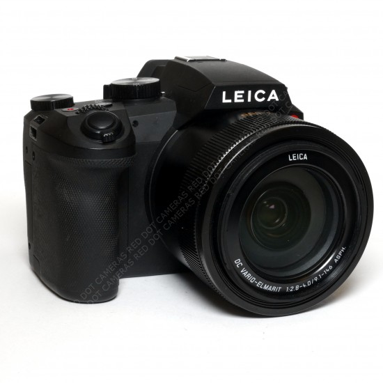 Leica V-Lux 5 Camera