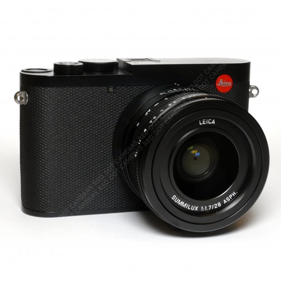 Leica Q3 Black Boxed